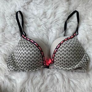 Victoria Secret Bombshell Bra